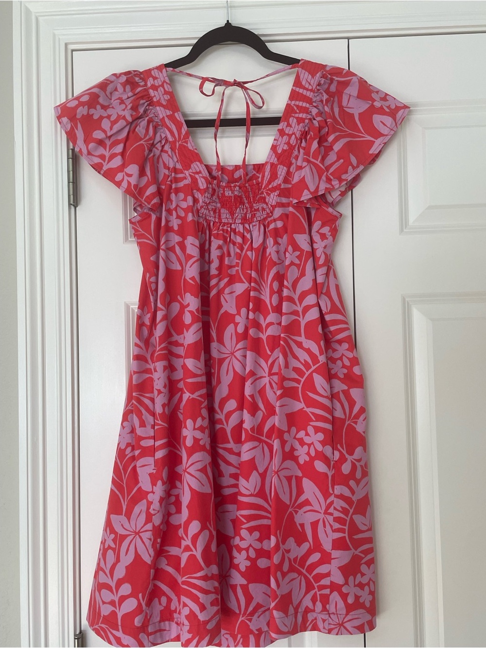 Women's Pink Floral Flutter-Sleeve Casual Dress